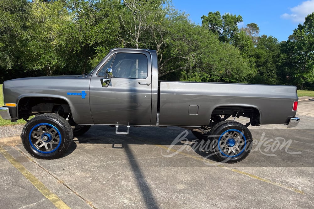 1986 CHEVROLET K10 CUSTOM PICKUP