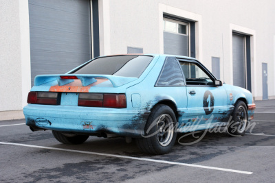 1989 FORD MUSTANG CUSTOM COUPE - 2