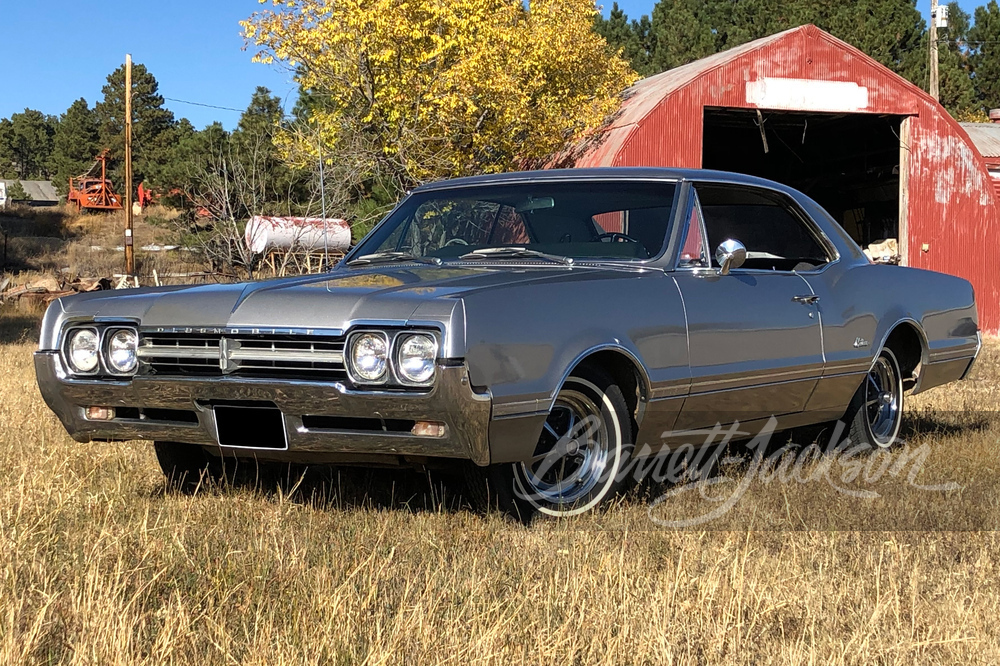 1966 OLDSMOBILE CUTLASS