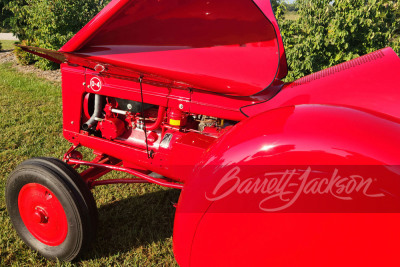 1947 MCCORMICK ORCHARD 0-4 TRACTOR - 10