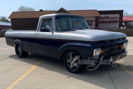 1961 FORD 100 CUSTOM PICKUP