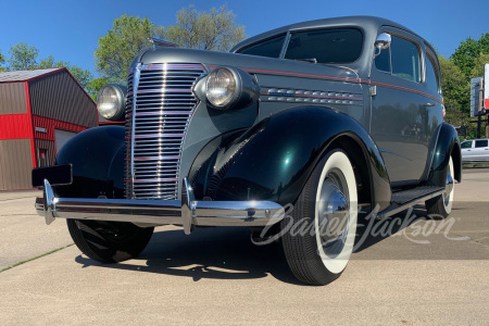 1938 CHEVROLET MASTER DELUXE SEDAN