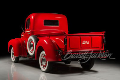 1947 FORD PICKUP - 2