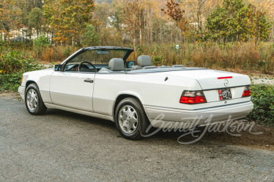 1995 MERCEDES-BENZ E320 CABRIOLET - 2