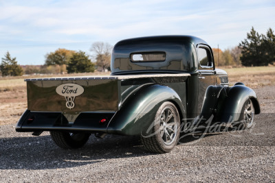 1941 FORD CUSTOM PICKUP - 2