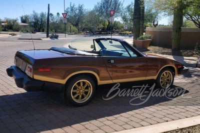 1979 TRIUMPH TR7 CONVERTIBLE - 2