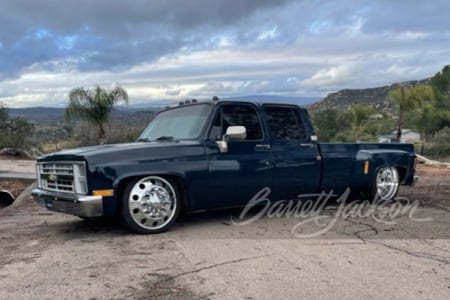 1988 CHEVROLET C30 CUSTOM PICKUP