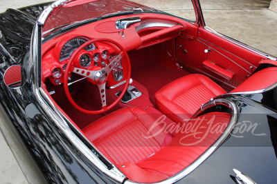 1962 CHEVROLET CORVETTE 327/340 CONVERTIBLE - 3