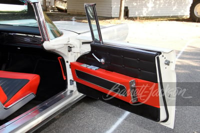 1958 LINCOLN CONTINENTAL MARK III CONVERTIBLE - 27