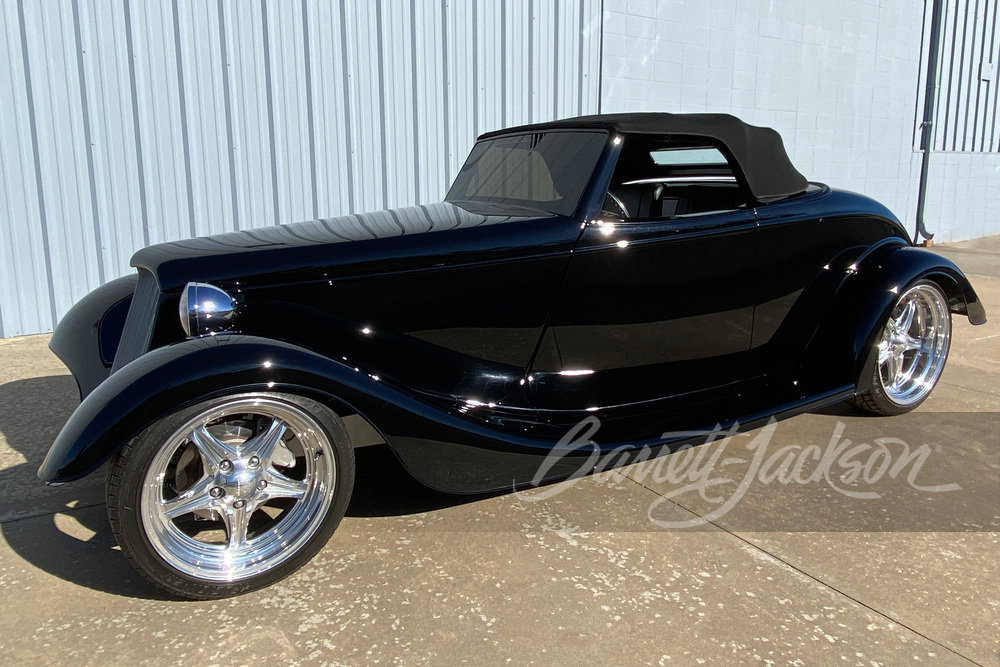 1934 FORD CUSTOM CONVERTIBLE