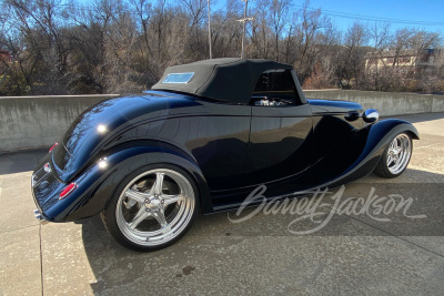 1934 FORD CUSTOM CONVERTIBLE - 2