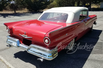 1957 FORD FAIRLANE 500 SUNLINER CONVERTIBLE - 2