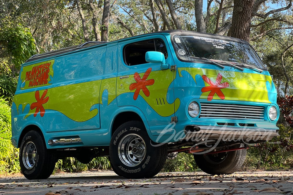 1969 CHEVROLET G10 "MYSTERY MACHINE" RE-CREATION