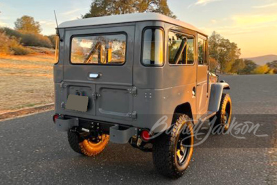 1967 TOYOTA LAND CRUISER FJ40 CUSTOM SUV - 2