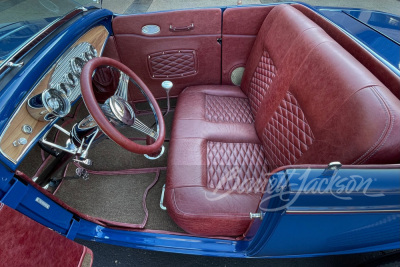 1932 FORD CUSTOM ROADSTER - 4