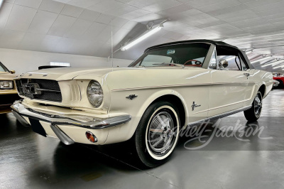 1965 FORD MUSTANG CONVERTIBLE - 5