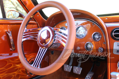 1964 CHEVROLET CORVETTE CUSTOM COUPE - 8