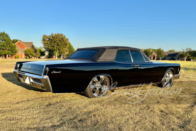 1966 LINCOLN CONTINENTAL CUSTOM CONVERTIBLE - 5