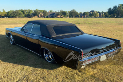 1966 LINCOLN CONTINENTAL CUSTOM CONVERTIBLE - 7