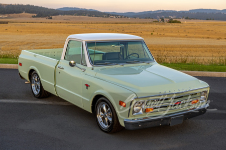 1968 CHEVROLET C10 CUSTOM PICKUP