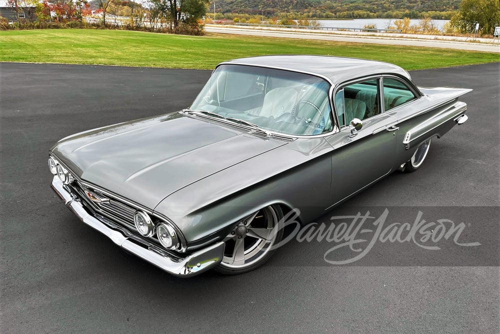 1960 CHEVROLET BISCAYNE CUSTOM COUPE