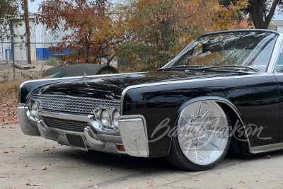 1961 LINCOLN CONTINENTAL CUSTOM CONVERTIBLE - 8