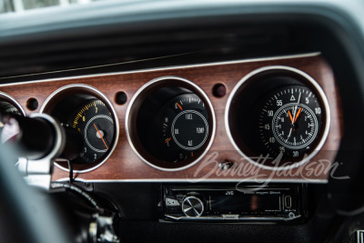 1970 PLYMOUTH BARRACUDA CUSTOM COUPE - 11