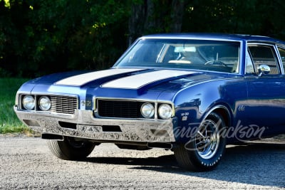 1969 OLDSMOBILE 442 W-30 - 11