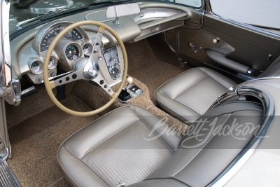 1961 CHEVROLET CORVETTE 283/270 CONVERTIBLE - 4