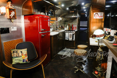 1950 SPARTAN ROYAL MANSION CUSTOM TRAILER - 16