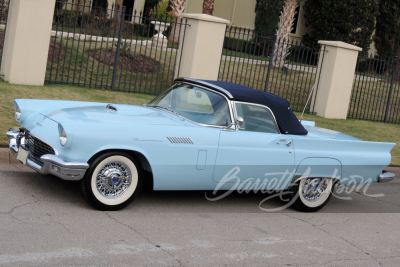 1957 FORD THUNDERBIRD CONVERTIBLE - 10