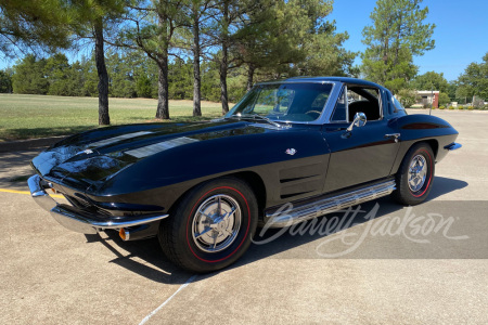 1963 CHEVROLET CORVETTE SPLIT-WINDOW COUPE