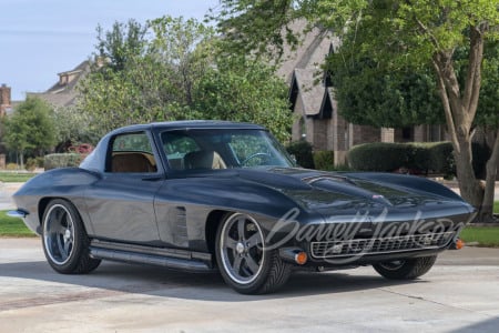 1967 CHEVROLET CORVETTE CUSTOM COUPE