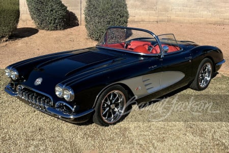 1958 CHEVROLET CORVETTE CUSTOM ROADSTER