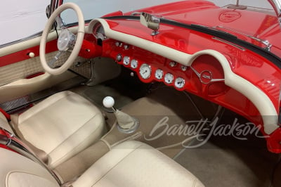 1957 CHEVROLET CORVETTE CUSTOM CONVERTIBLE - 6