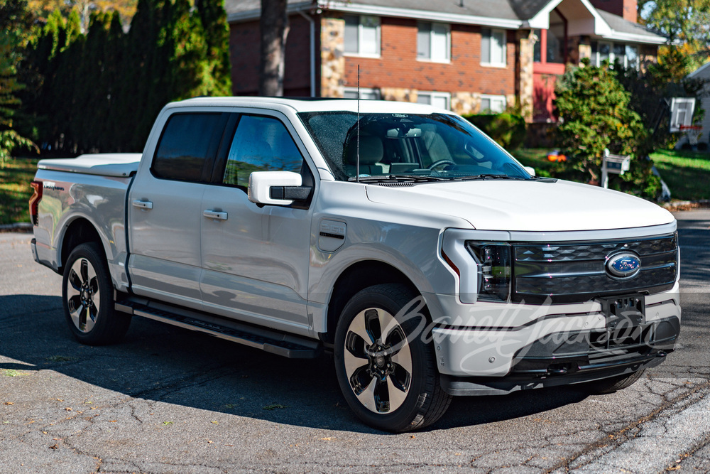 2022 FORD F-150 LIGHTNING PLATINUM PICKUP