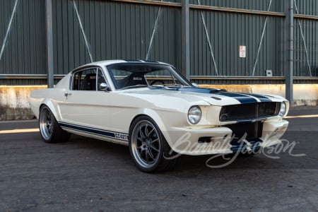 1965 FORD MUSTANG CUSTOM FASTBACK