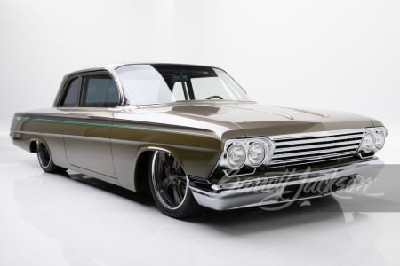 1962 CHEVROLET BISCAYNE CUSTOM COUPE "CHICAYNE"