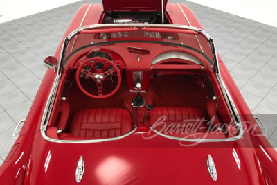 1958 CHEVROLET CORVETTE CUSTOM CONVERTIBLE - 13