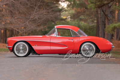 1956 CHEVROLET CORVETTE CUSTOM CONVERTIBLE - 19