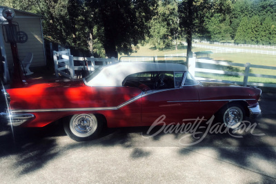 1957 OLDSMOBILE STARFIRE 98 CONVERTIBLE - 4