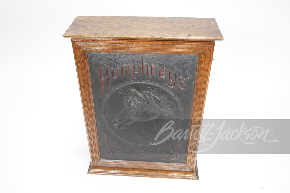 TURN-OF-THE-CENTURY HUMPHREY'S VETERINARY SPECIFICS WOODEN DISPLAY