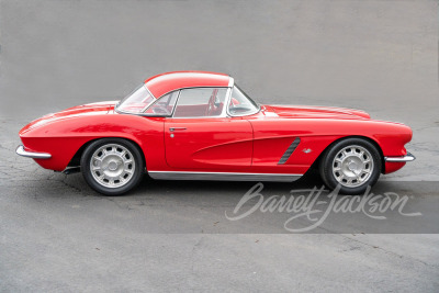 1962 CHEVROLET CORVETTE CUSTOM CONVERTIBLE - 5