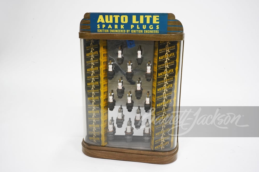 1930S AUTO-LITE SPARK PLUGS DISPLAY