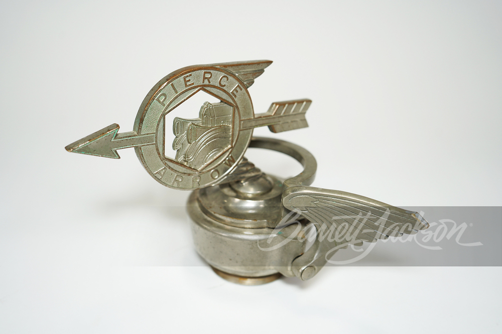 1920S PIERCE-ARROW WINGED HOOD MASCOT