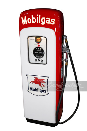 1940S MOBILGAS MS 80 GAS PUMP