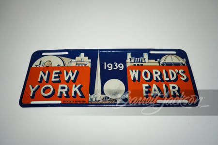 1939 NEW YORK WORLD'S FAIR TIN LICENSE PLATE SIGN