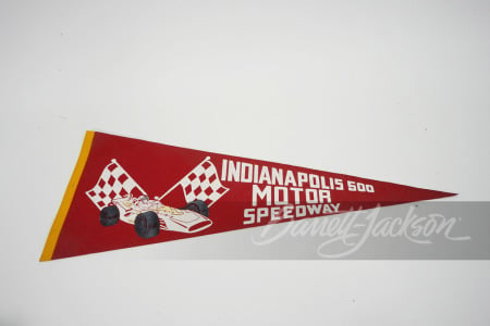 1960S INDIANAPOLIS MOTOR SPEEDWAY FELT PENNANT