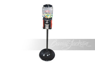 1940S TOPPER COIN-OPERATED GUMBALL MACHINE