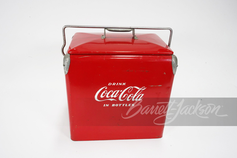 1950S COCA-COLA METAL PICNIC COOLER